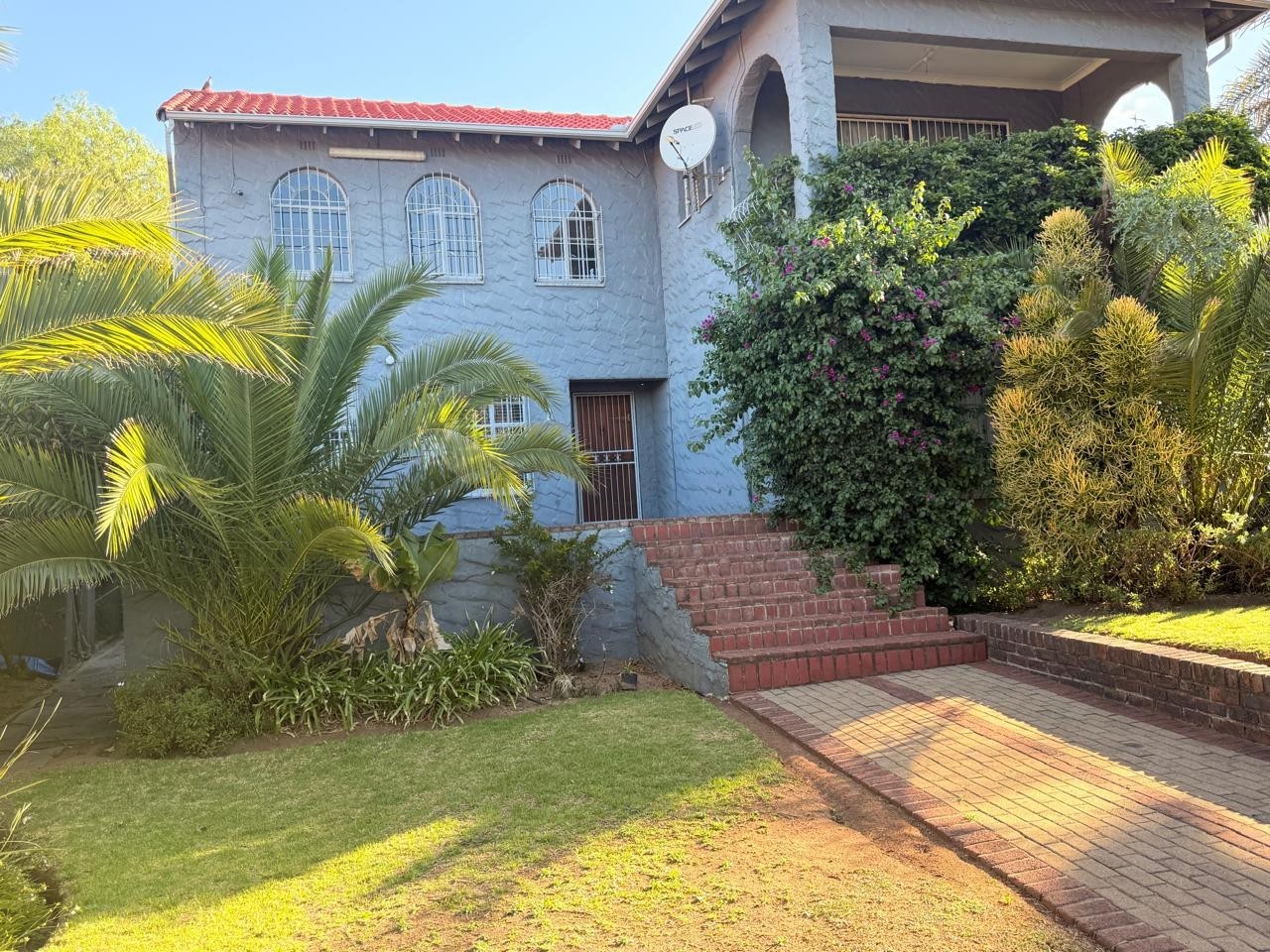 House for sale in Model Park, Witbank, 285 m²