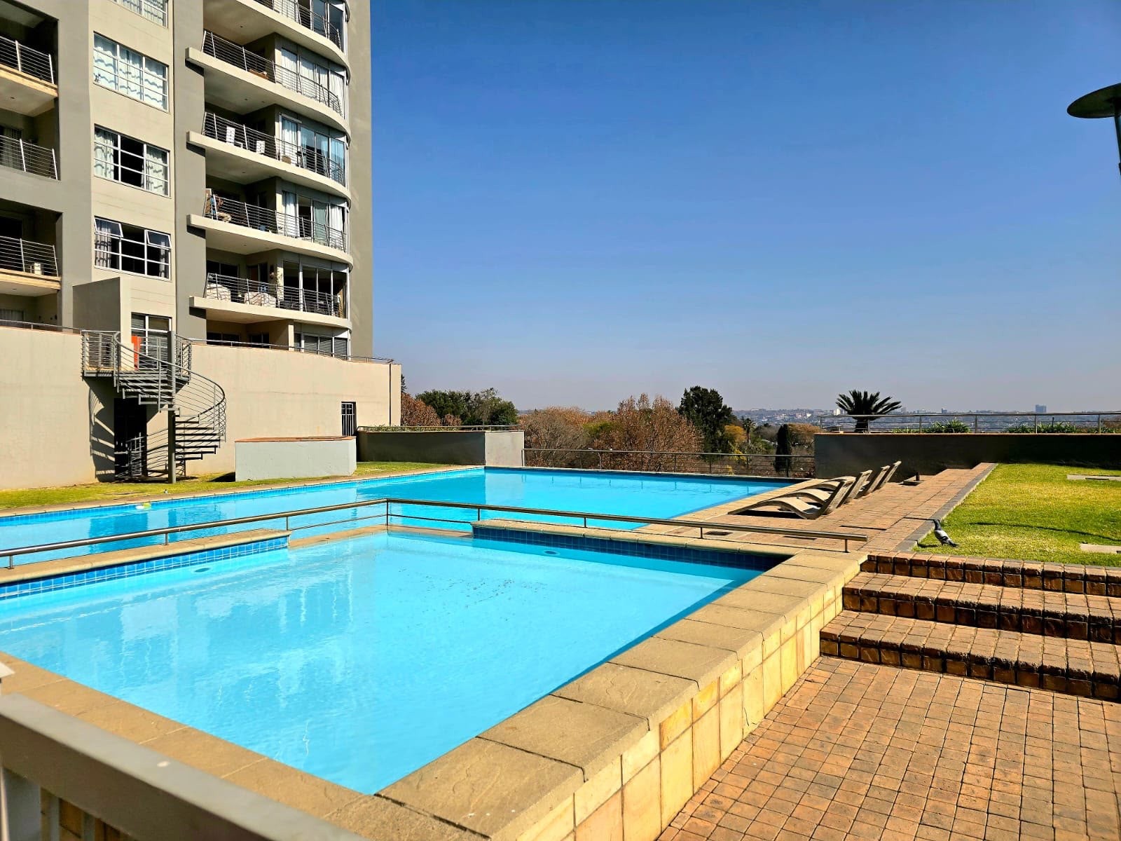 Apartment for rent in Sandhurst, Sandton