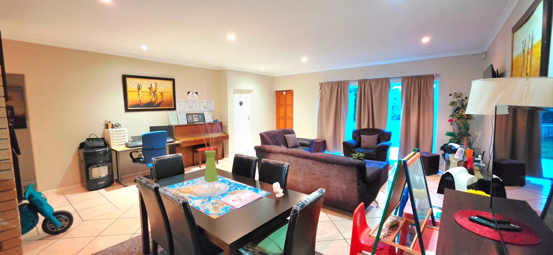 Townhouse for sale in Silver Oaks, Kuils River, 120 m²