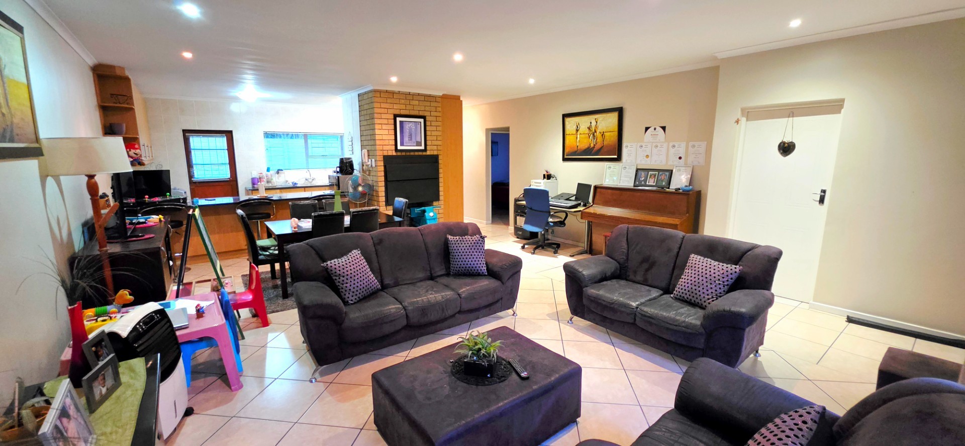 Townhouse for sale in Silver Oaks, Kuils River, 120 m²