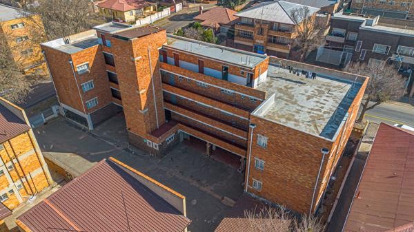 House for sale in Lorentzville, Johannesburg