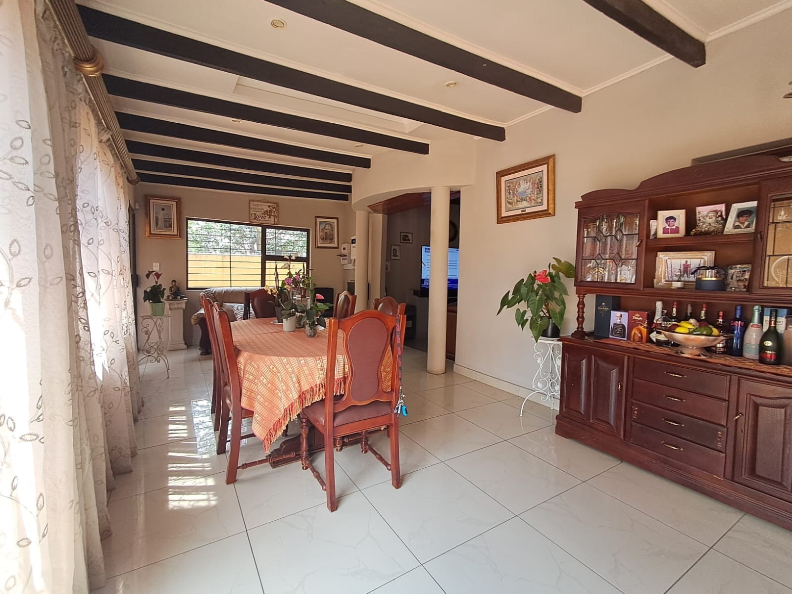 House for sale in Kensington, Johannesburg, 990 m²