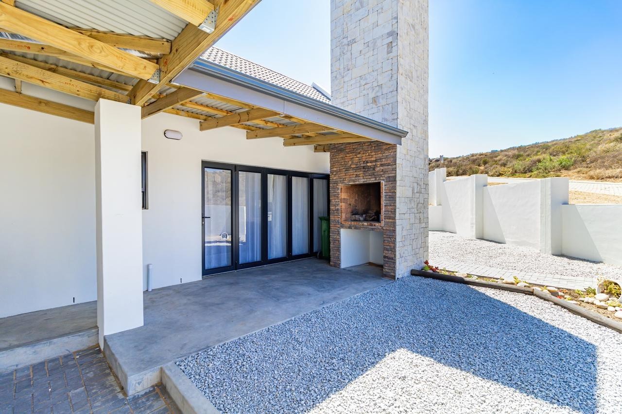 House for sale in Steenbergs Cove, St Helena Bay, 5 Hull Crescent, Steenbergs Cove, St Helena Bay, Western Cape, 144 m²
