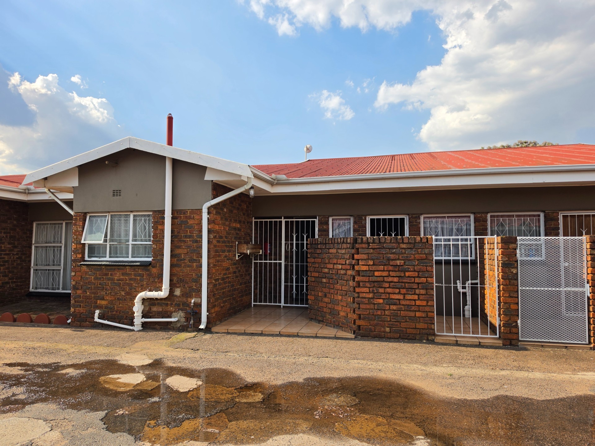 Apartment for sale in Middelburg Central, Middelburg, 110 m²