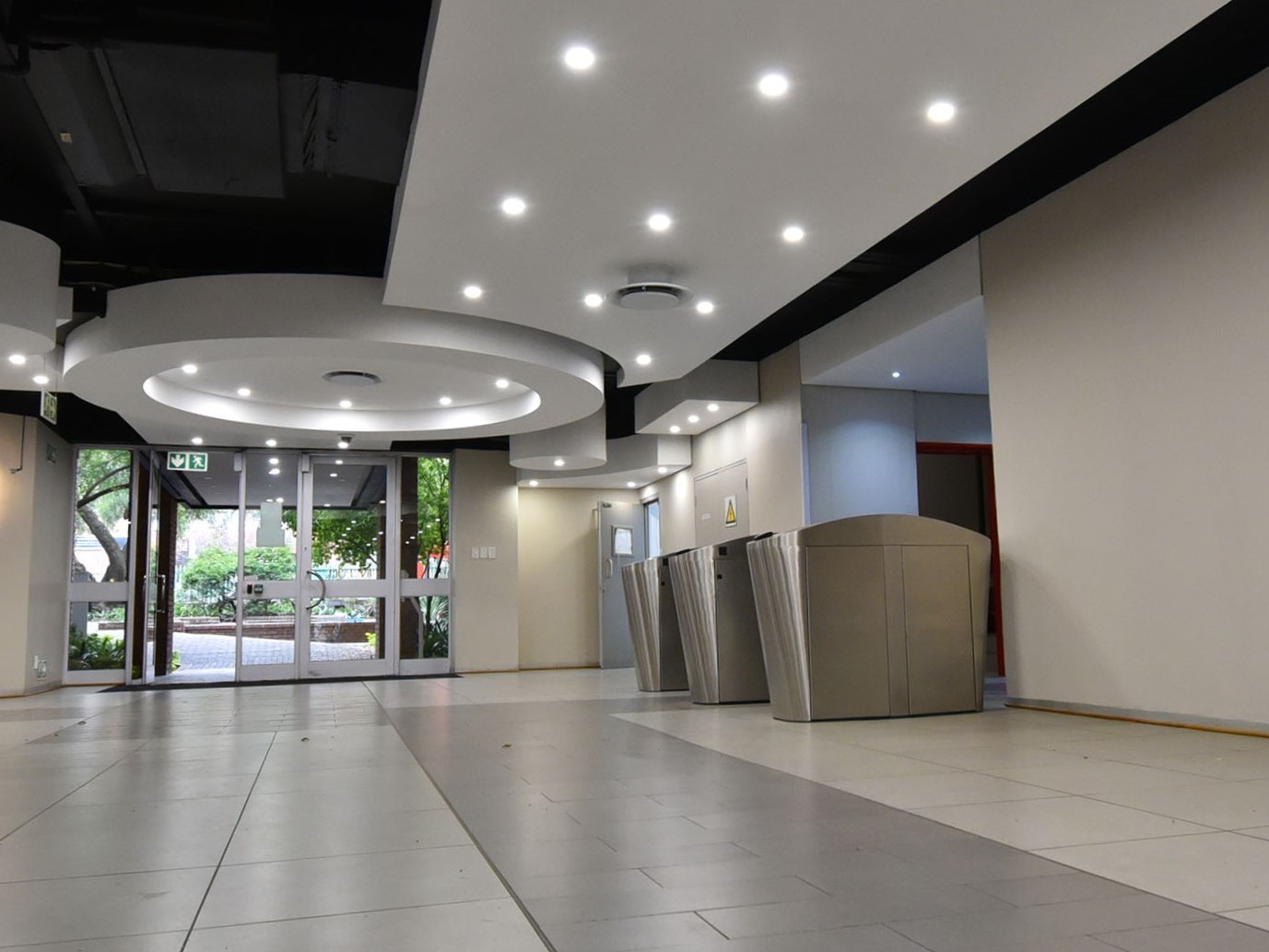 Commercial Property for rent in Parktown, Johannesburg, 3622 m²