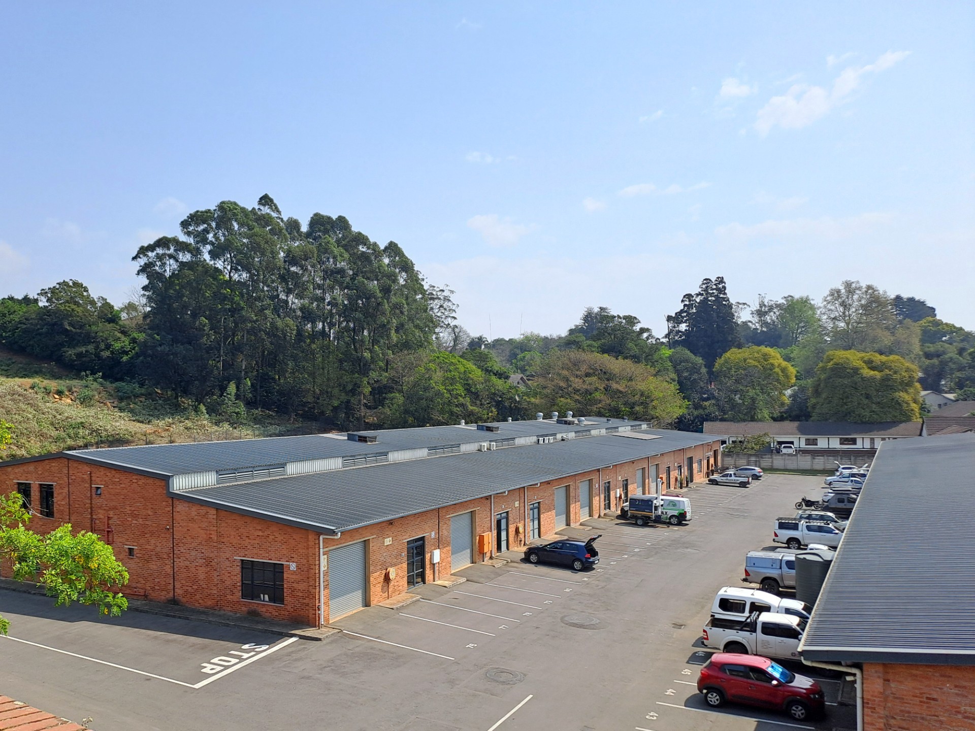 Warehouse for sale in Hilton Central, Hilton, KwaZulu Natal, Hilton Business Park, 8 Quarry Road, Hilton Central, Hilton, KwaZulu Natal, 154 m²