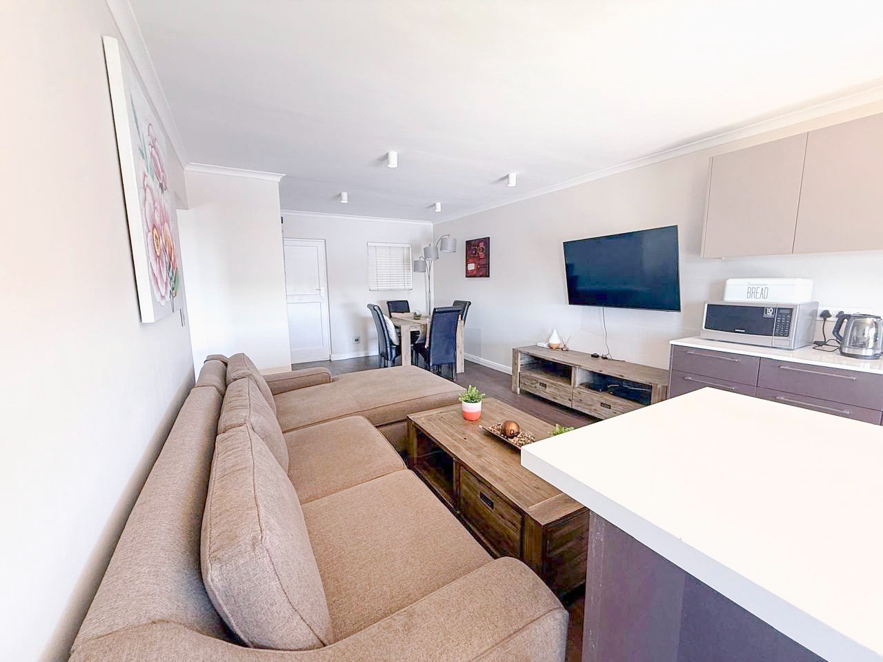 Apartment for rent in Century City, Milnerton, 76 m²