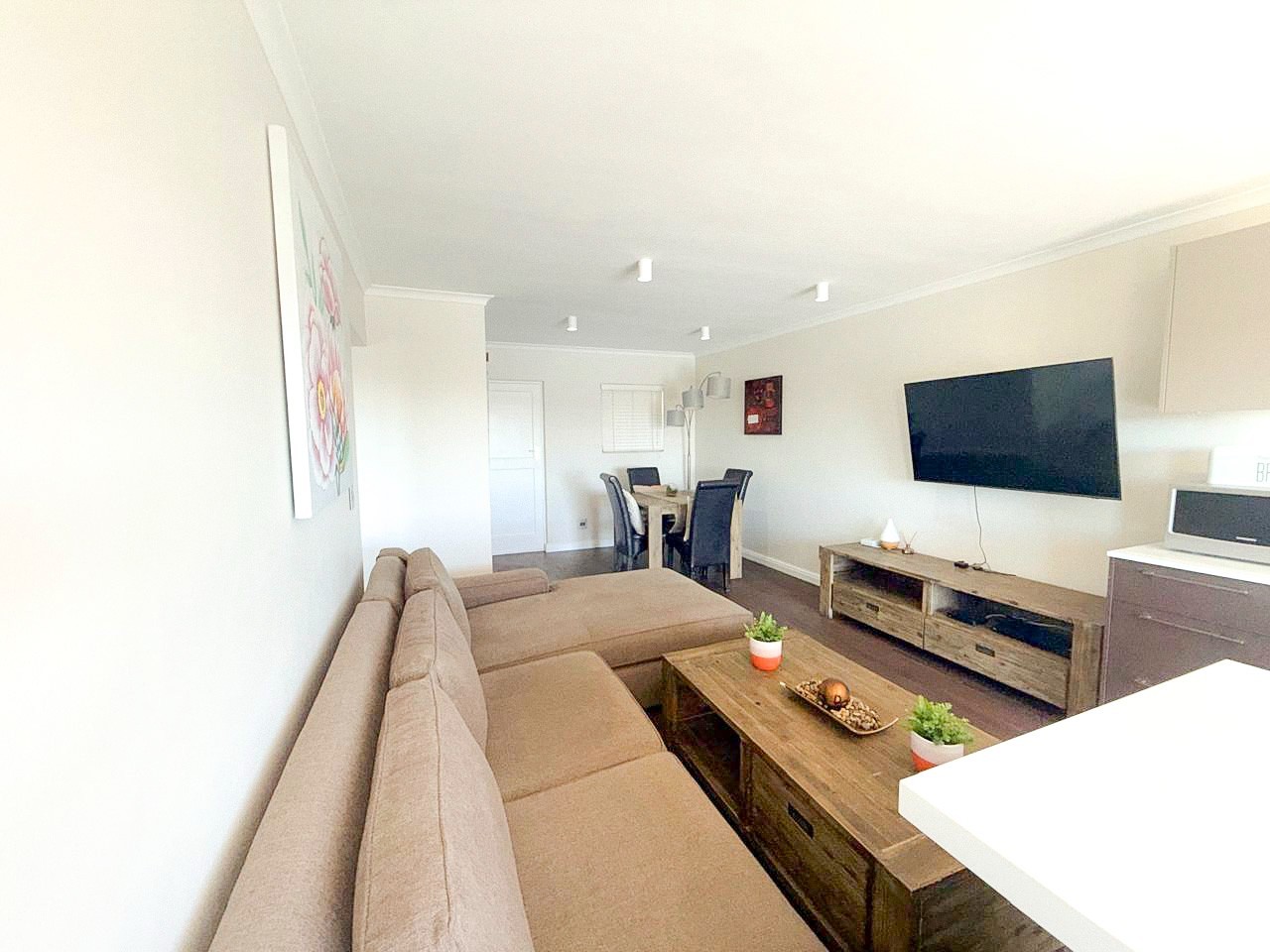 Apartment for rent in Century City, Milnerton, 76 m²