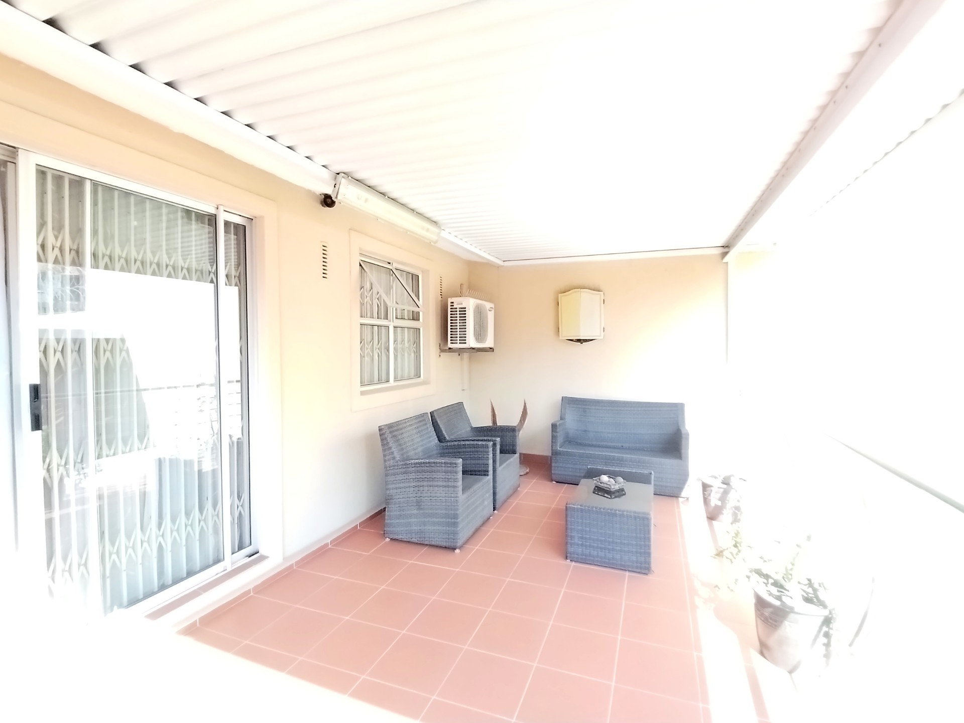 House for sale in Northcroft, Phoenix, KwaZulu Natal, 216 m²