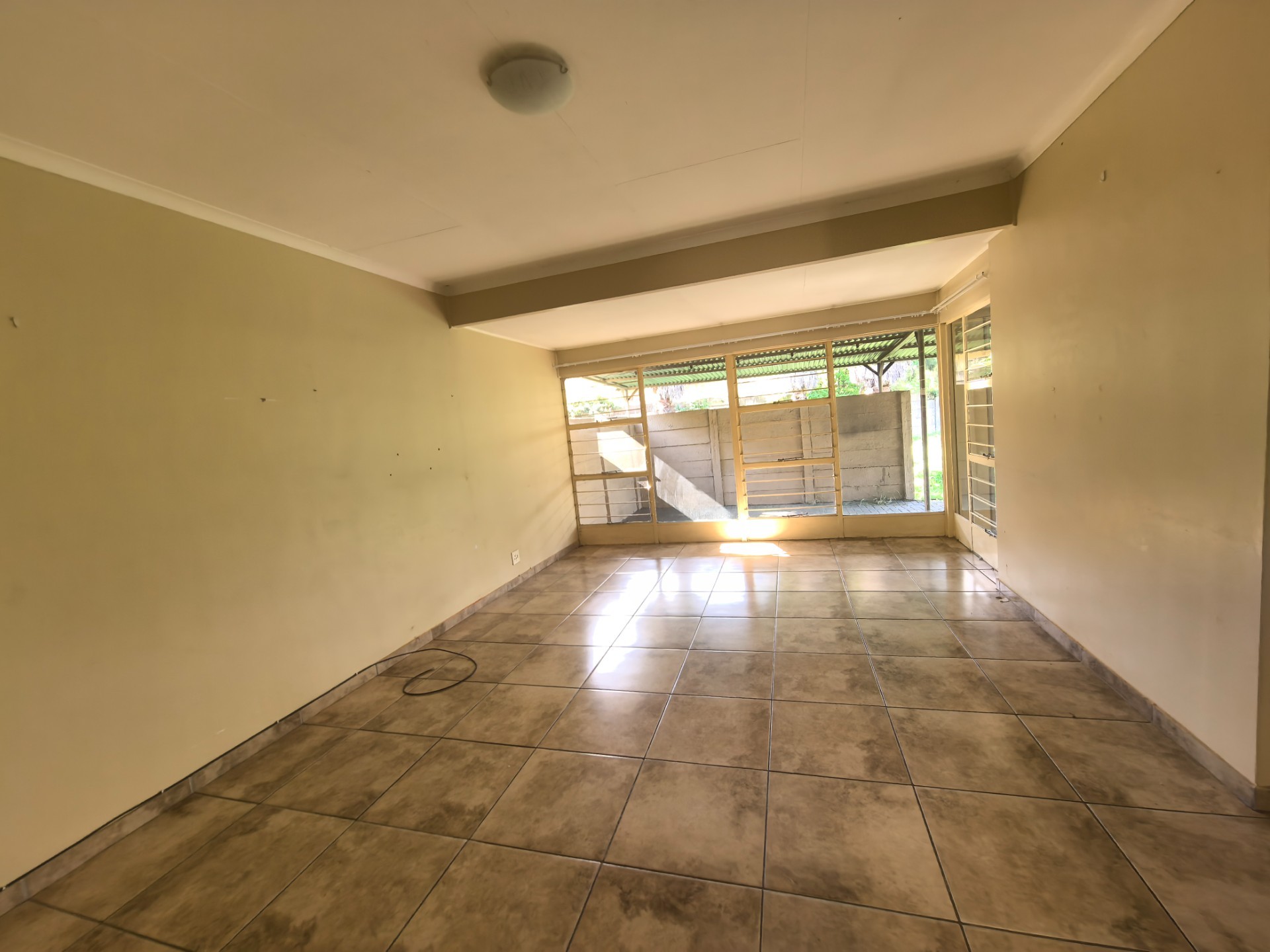 House for sale in Schuinshoogte, Newcastle, KwaZulu Natal, 1900 m²