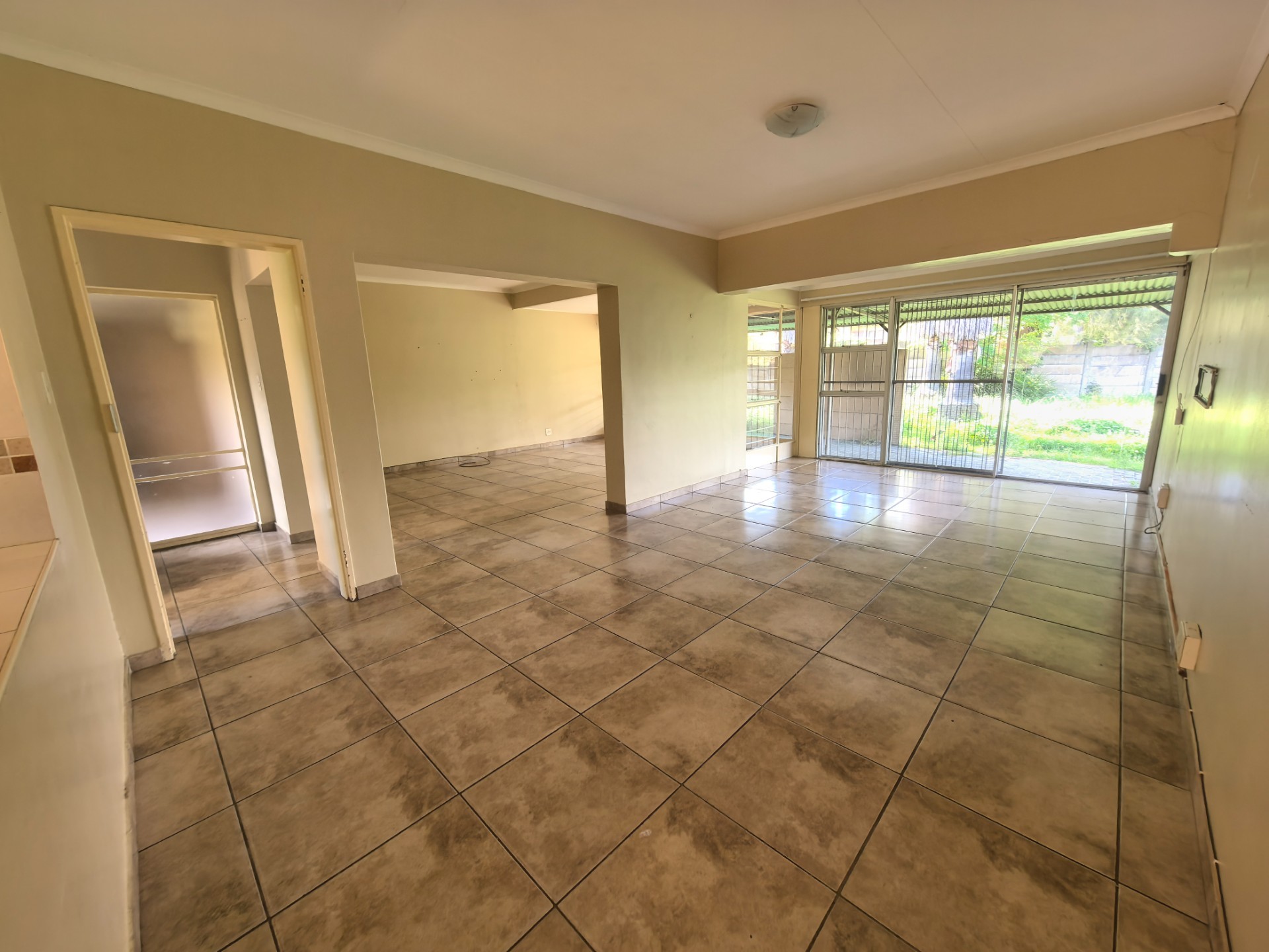 House for sale in Schuinshoogte, Newcastle, KwaZulu Natal, 1900 m²