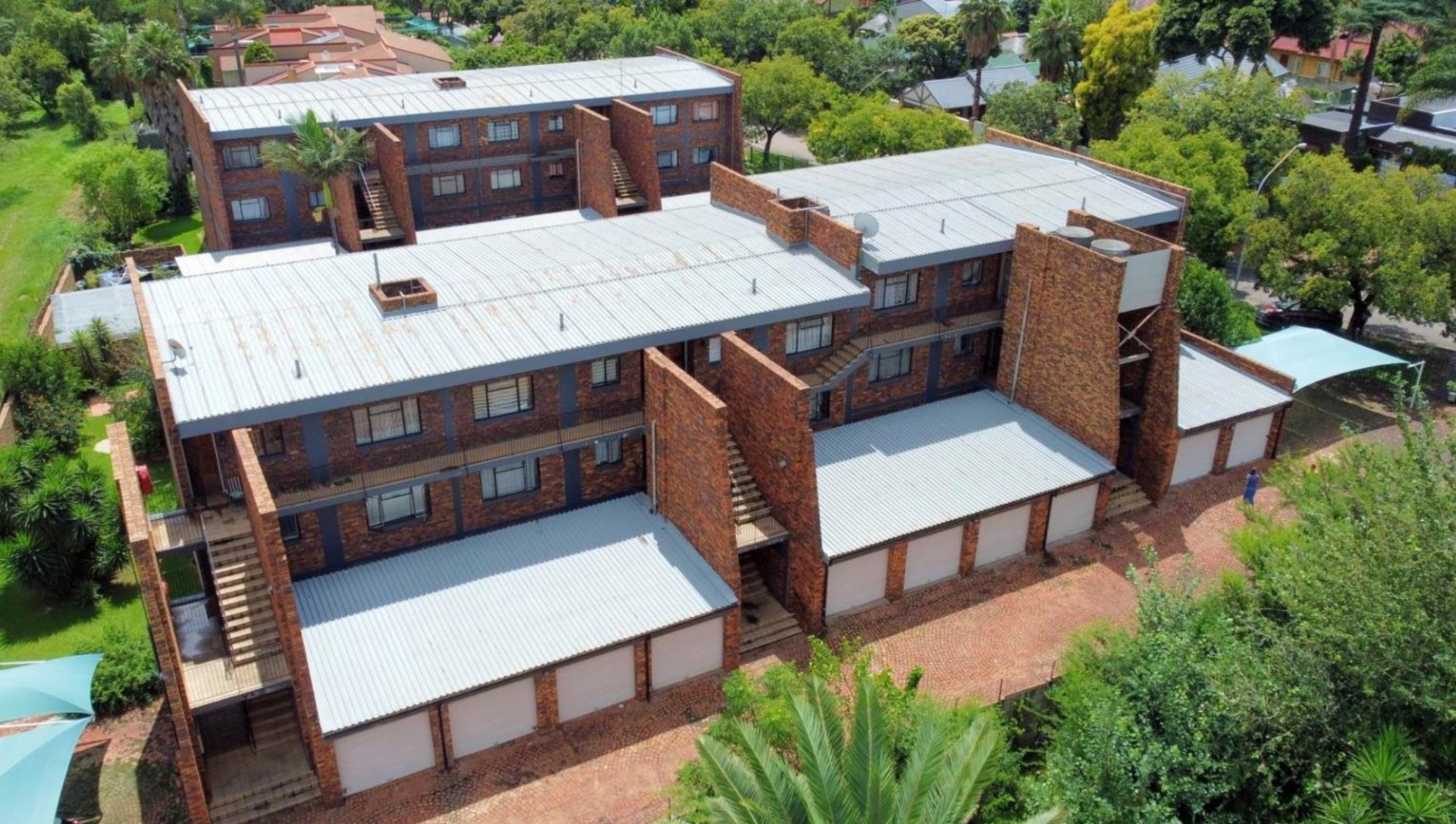 Apartment for sale in Waterkloof Glen, Pretoria, 85 m²