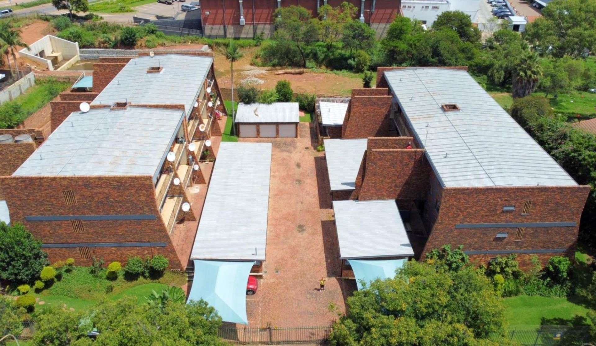 Apartment for sale in Waterkloof Glen, Pretoria, 85 m²
