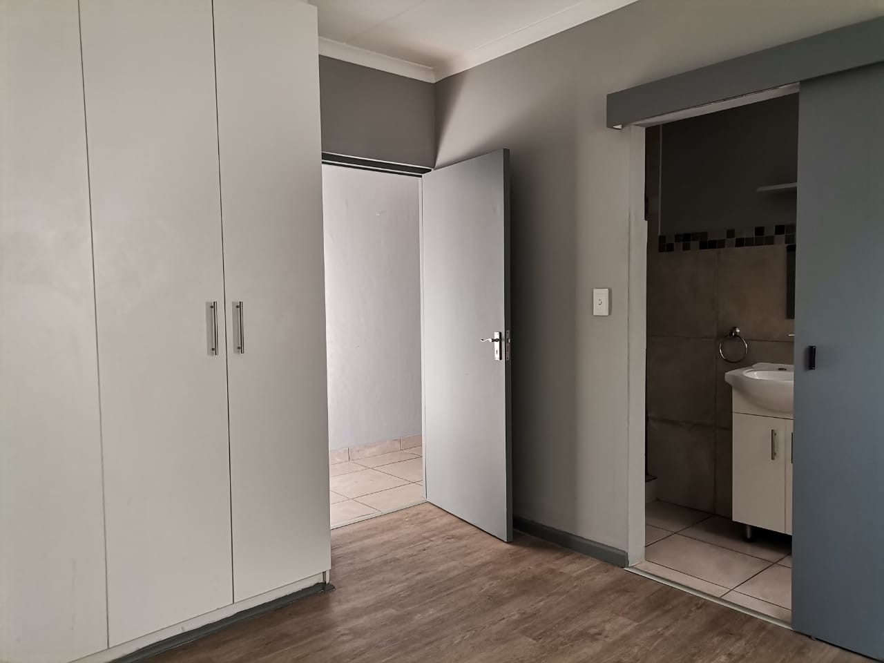 Apartment for rent in Wellington North, Wellington