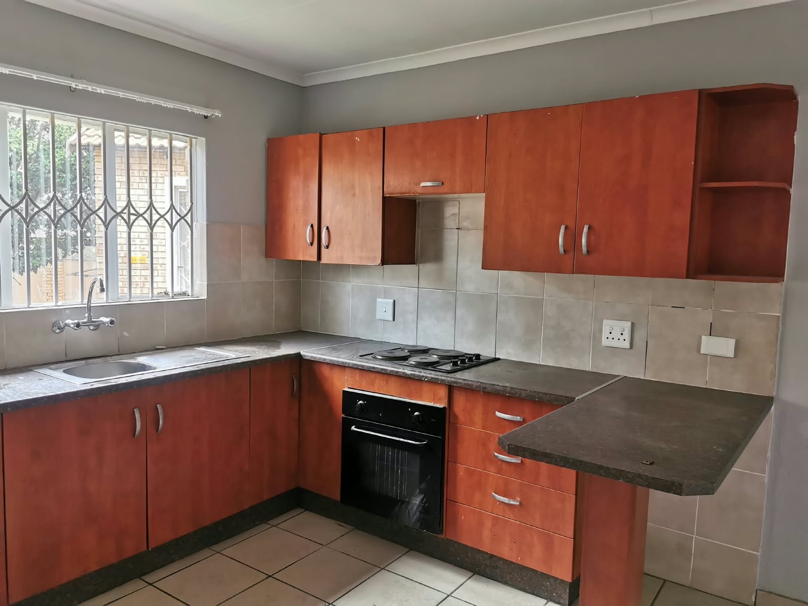Townhouse for sale in Witpoortjie AH, Brakpan