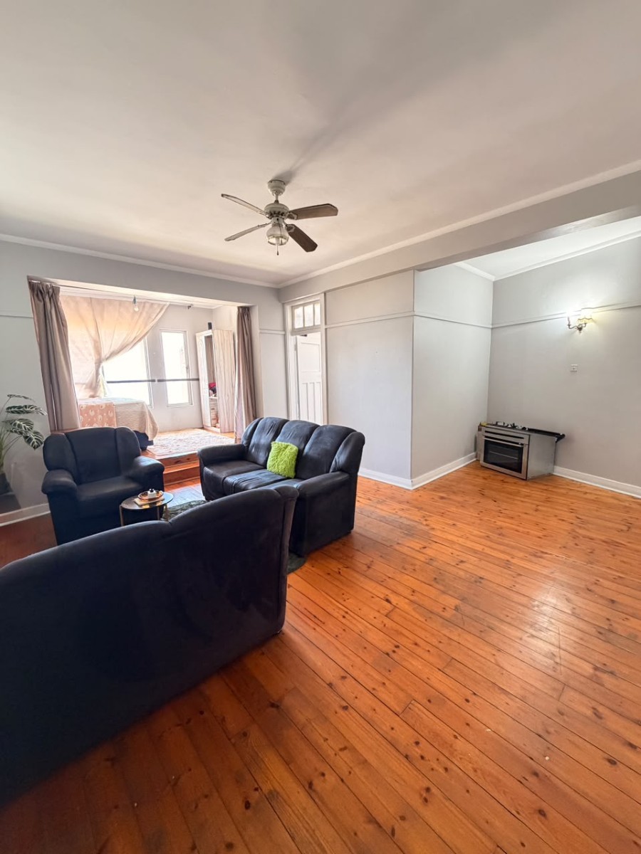 Apartment for sale in South Beach, Durban, KwaZulu Natal