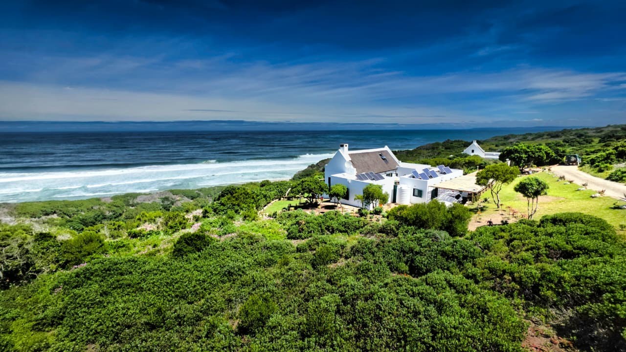 House for sale in Fynbosstrand, Stilbaai Rural, Stilbaai, 200 m²