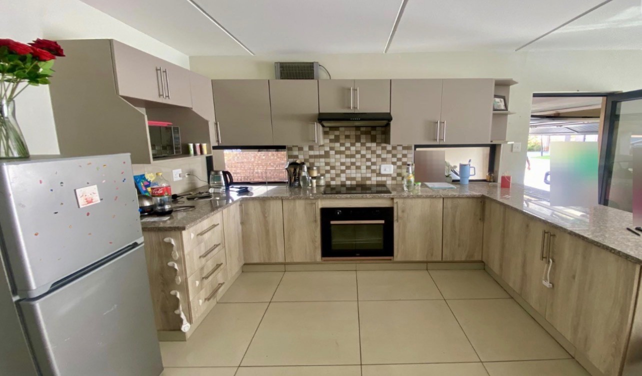 House for sale in Jackaroo Park, Witbank