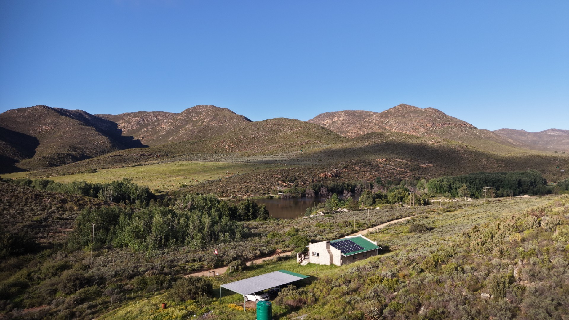 Farm for sale in Uniondale, 3550000 m²