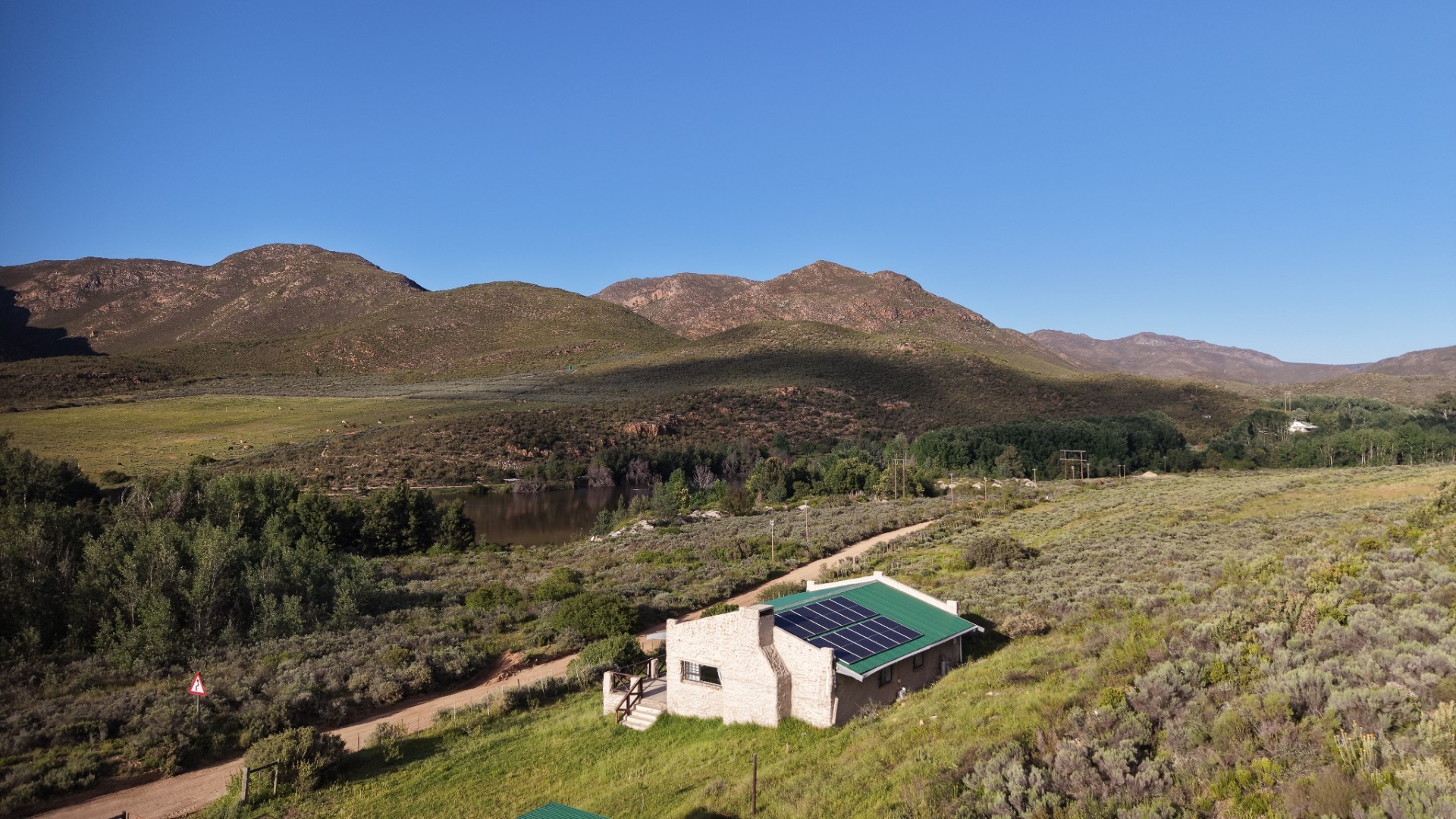 Farm for sale in Uniondale, 3550000 m²