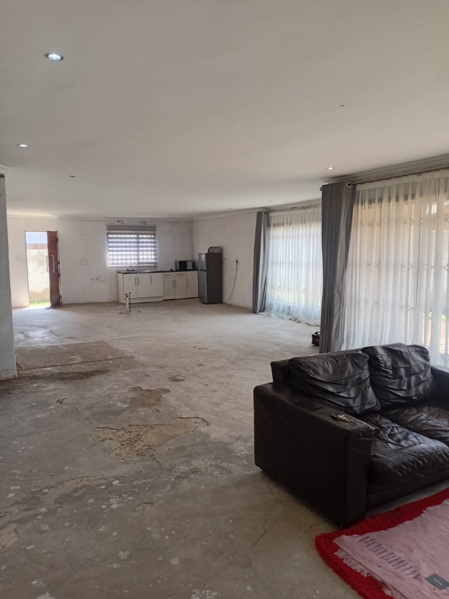 House for sale in Spruitview, Alberton, 46 m²
