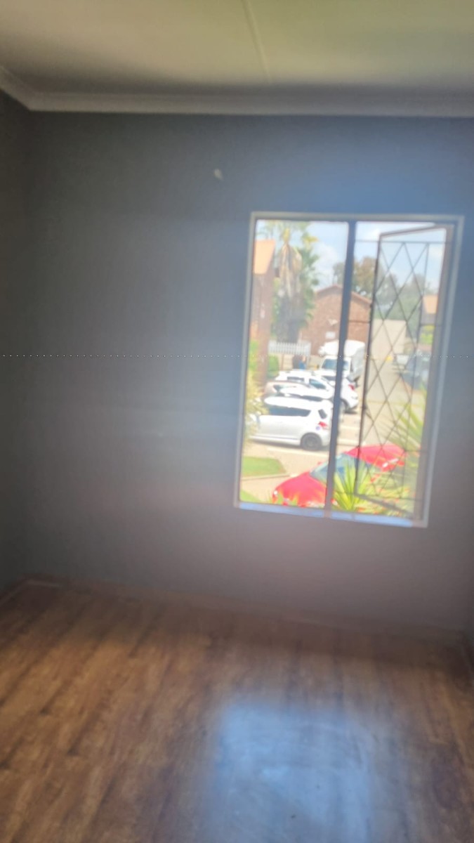 Apartment for sale in Eden Glen, Edenvale