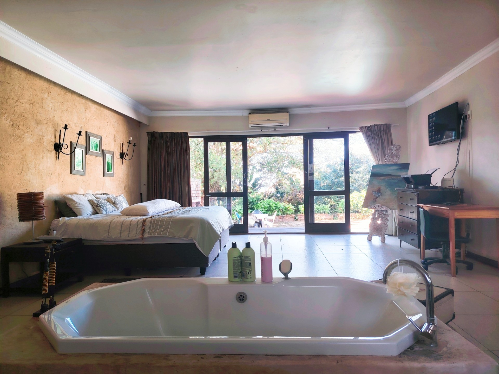House for sale in Ramsgate, Margate, KwaZulu Natal, 1787 m²