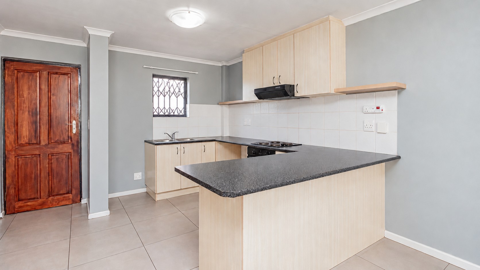 Apartment for rent in Burgundy Estate, Milnerton, 9 Bourgogne (2nd floor), Burgundy Estate, 19 Sienna Drive, Burgundy Estate, Milnerton, Western Cape, 67 m²