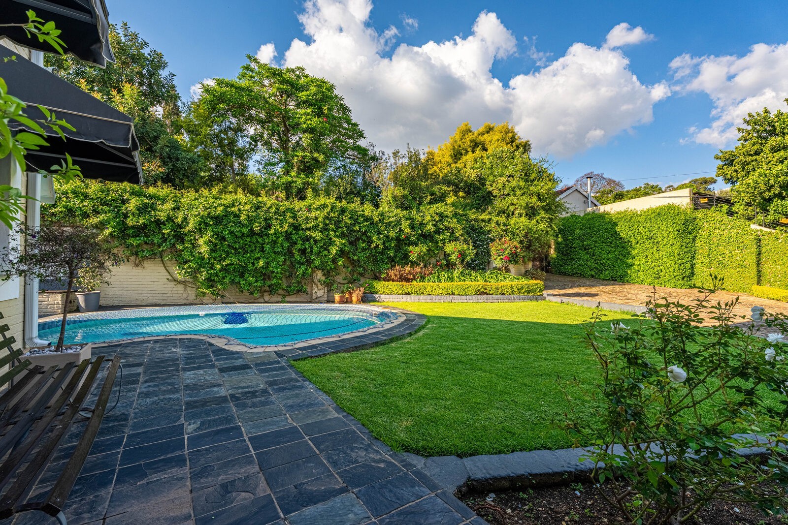 House for rent in Craighall Park, Johannesburg, 9172 m²