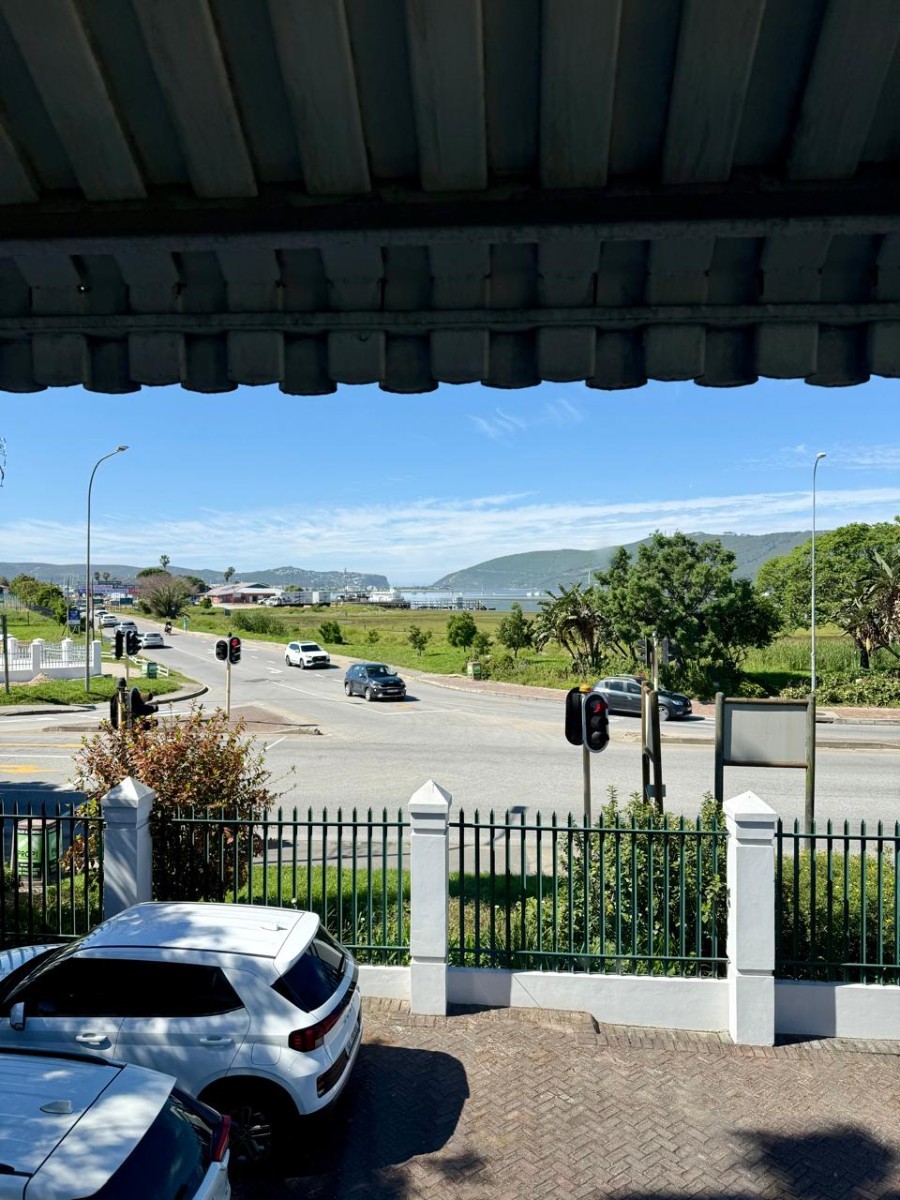 Apartment for sale in Westhill, Knysna, 54 m²