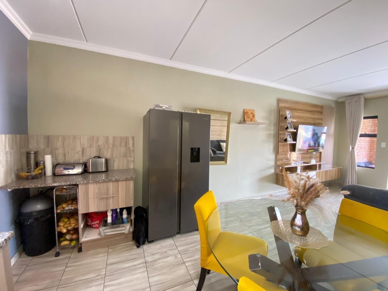 Apartment for rent in Noordwyk, Midrand, 93 m²