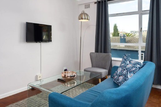 Apartment for rent in Green Point, Cape Town, 37 m²