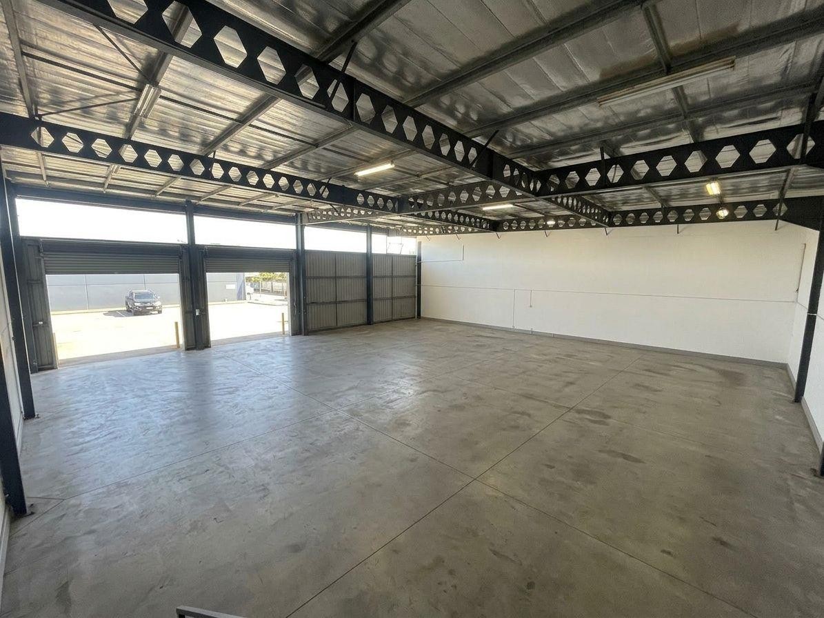 Industrial Property for rent in Mount Edgecombe, KwaZulu Natal, 536 m²