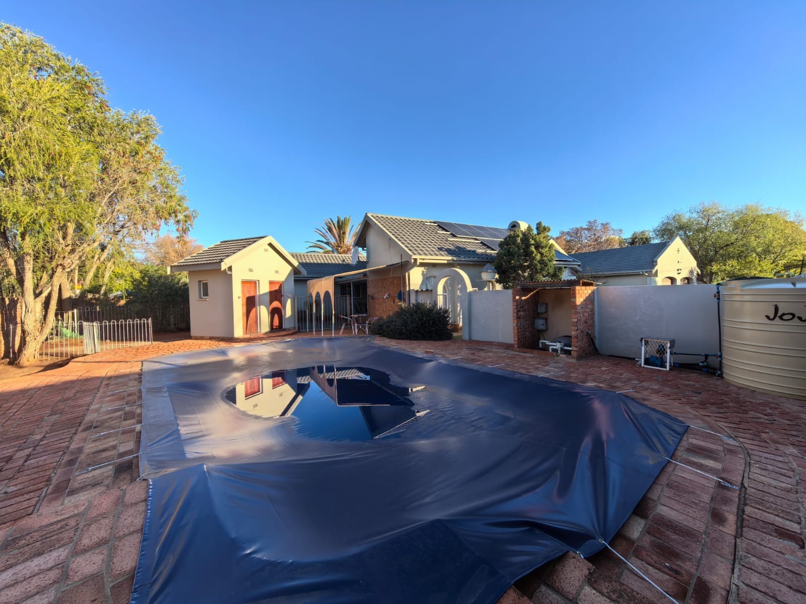 House for sale in Hillcrest, Kimberley, 1230 m²