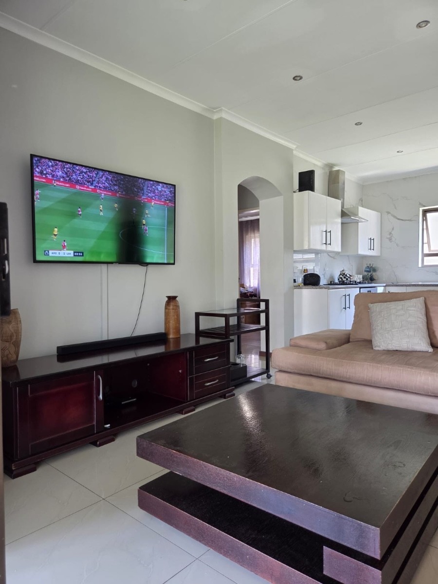 Cluster for sale in Fourways, Sandton