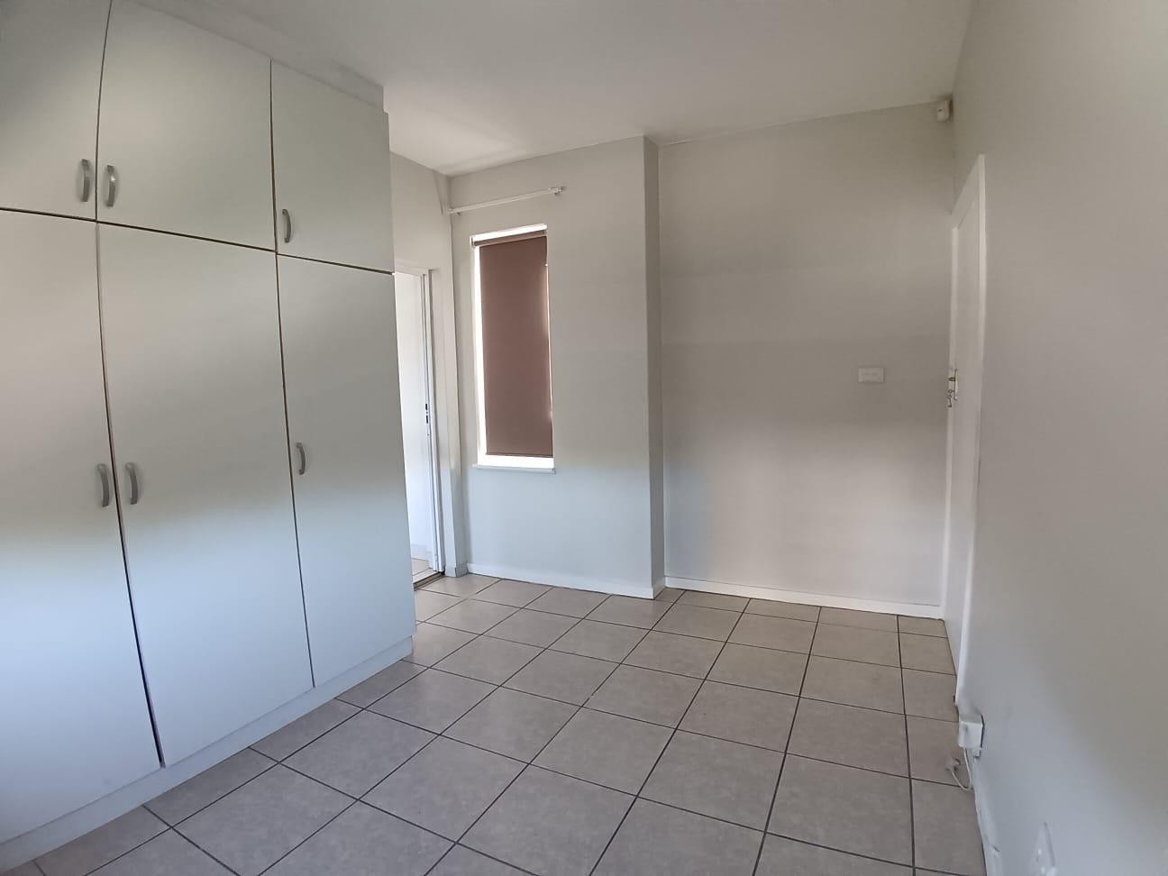 Apartment for rent in Glenwood, Durban, KwaZulu Natal, 110 m²