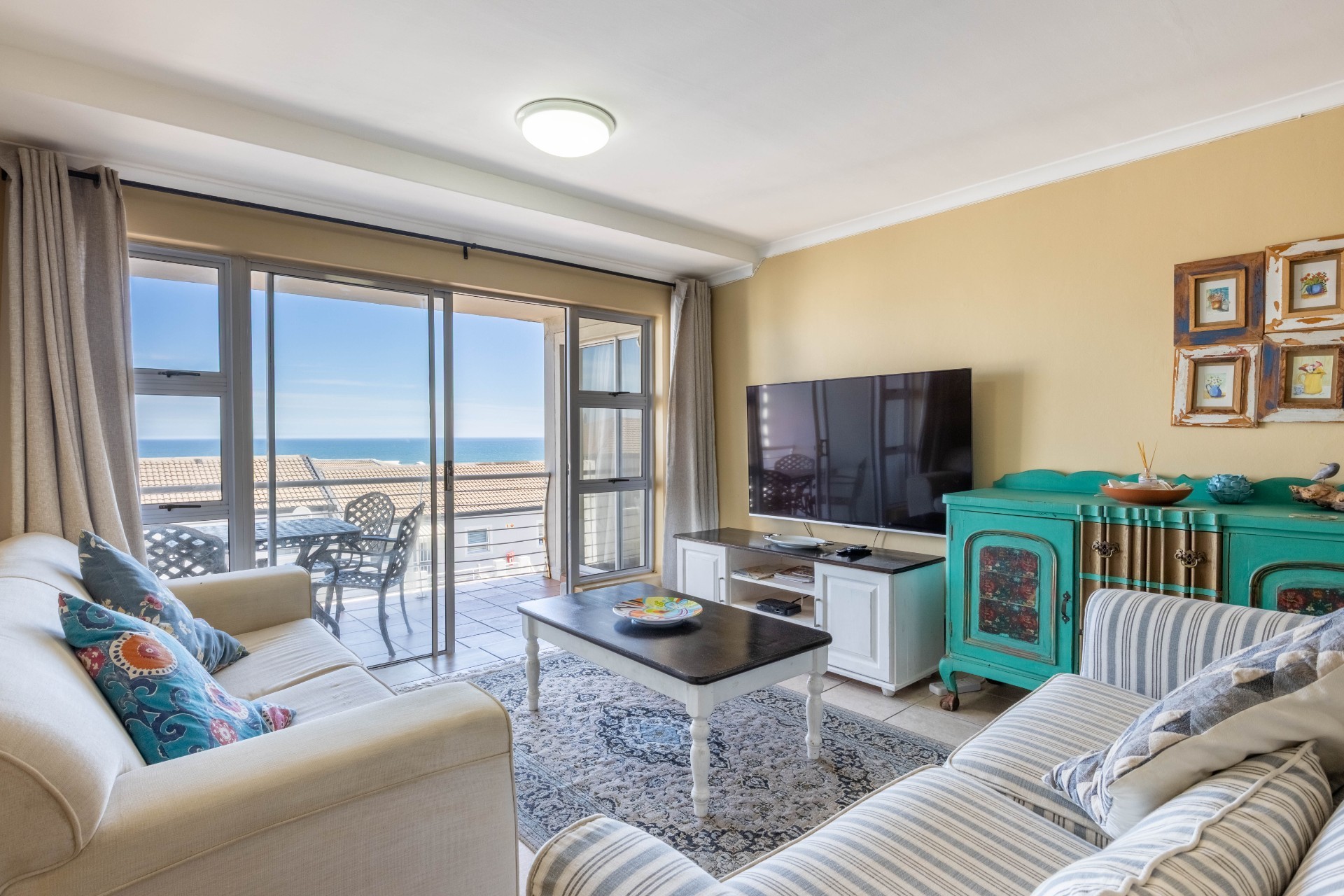 Apartment for rent in Big Bay, Blouberg, 83 m²