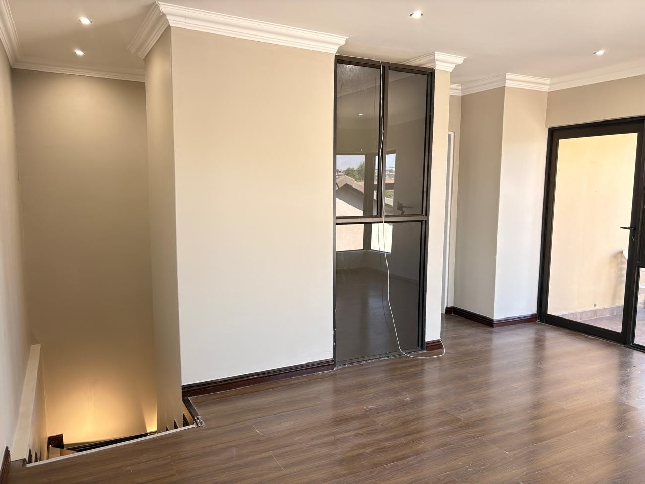 Duplex for rent in Cosmo City, Roodepoort, 150 m²
