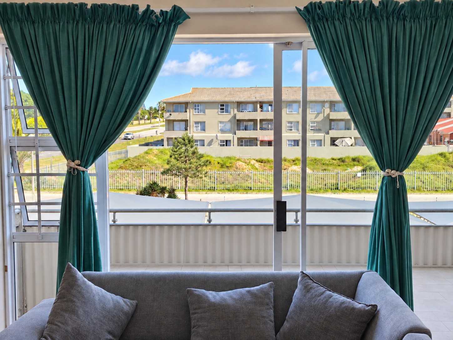 Apartment for sale in Heiderand, Mossel Bay, 34 m²