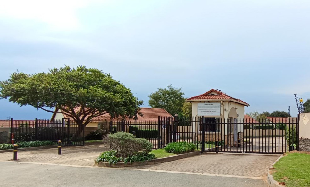 Apartment for sale in Zandspruit, Randburg, 26 The Wedge, The Wedge, 137 Boundary, Zandspruit, Randburg, Gauteng, 70 m²