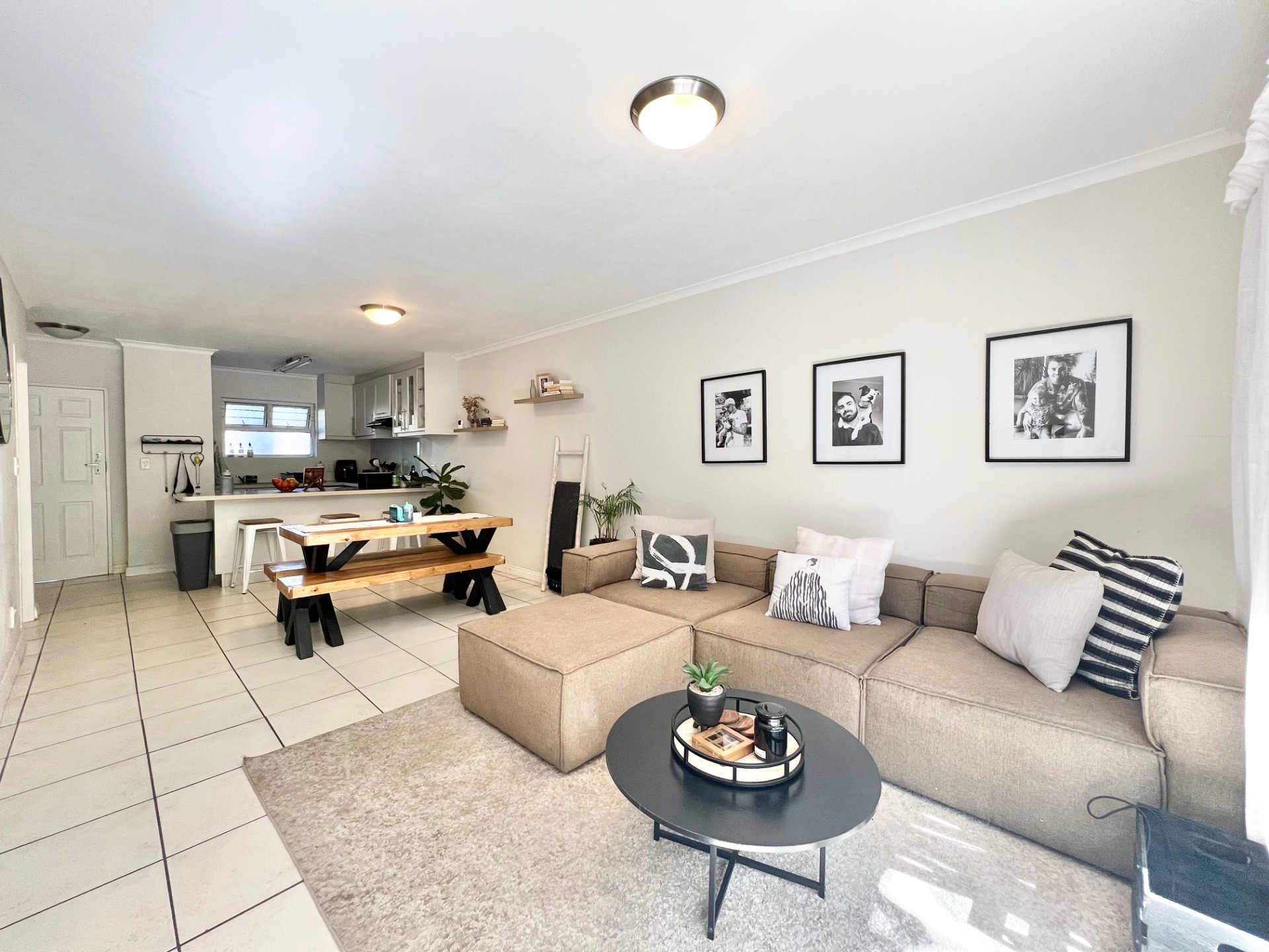 Apartment for sale in Edenburg, Sandton, 90 m²