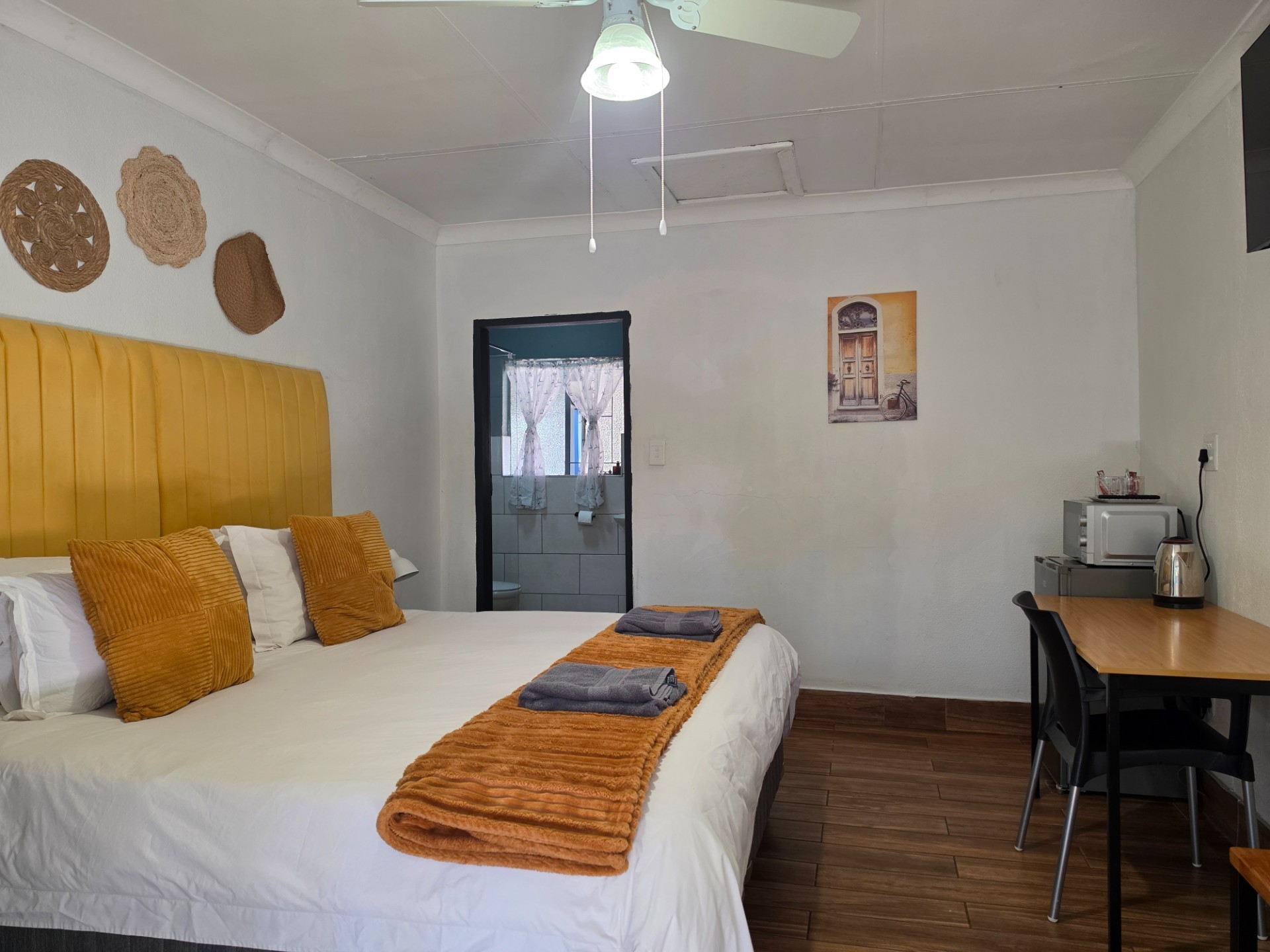 Guest House for sale in Aerorand, Middelburg, 380 m²