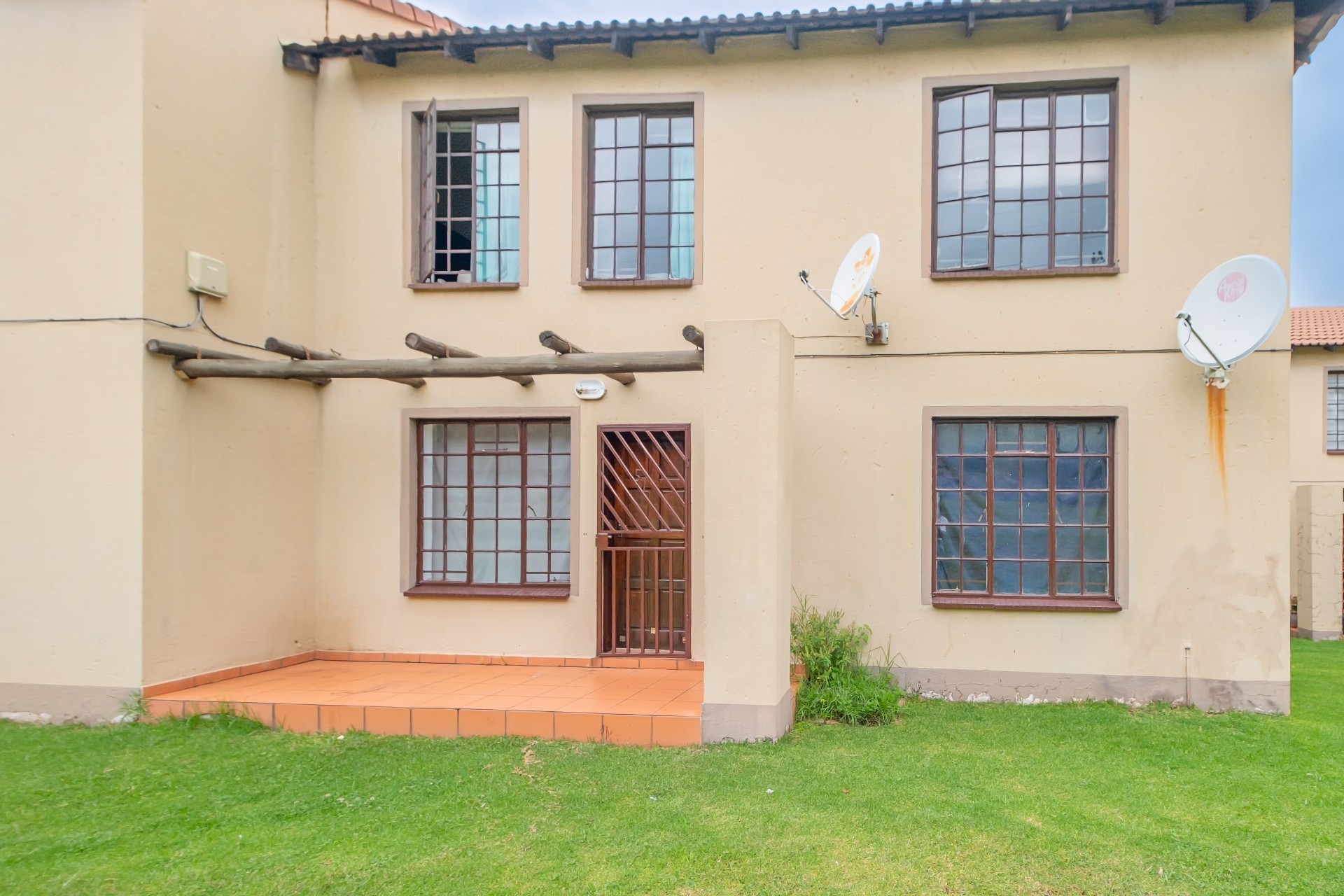 Apartment for sale in Lindhaven, Roodepoort