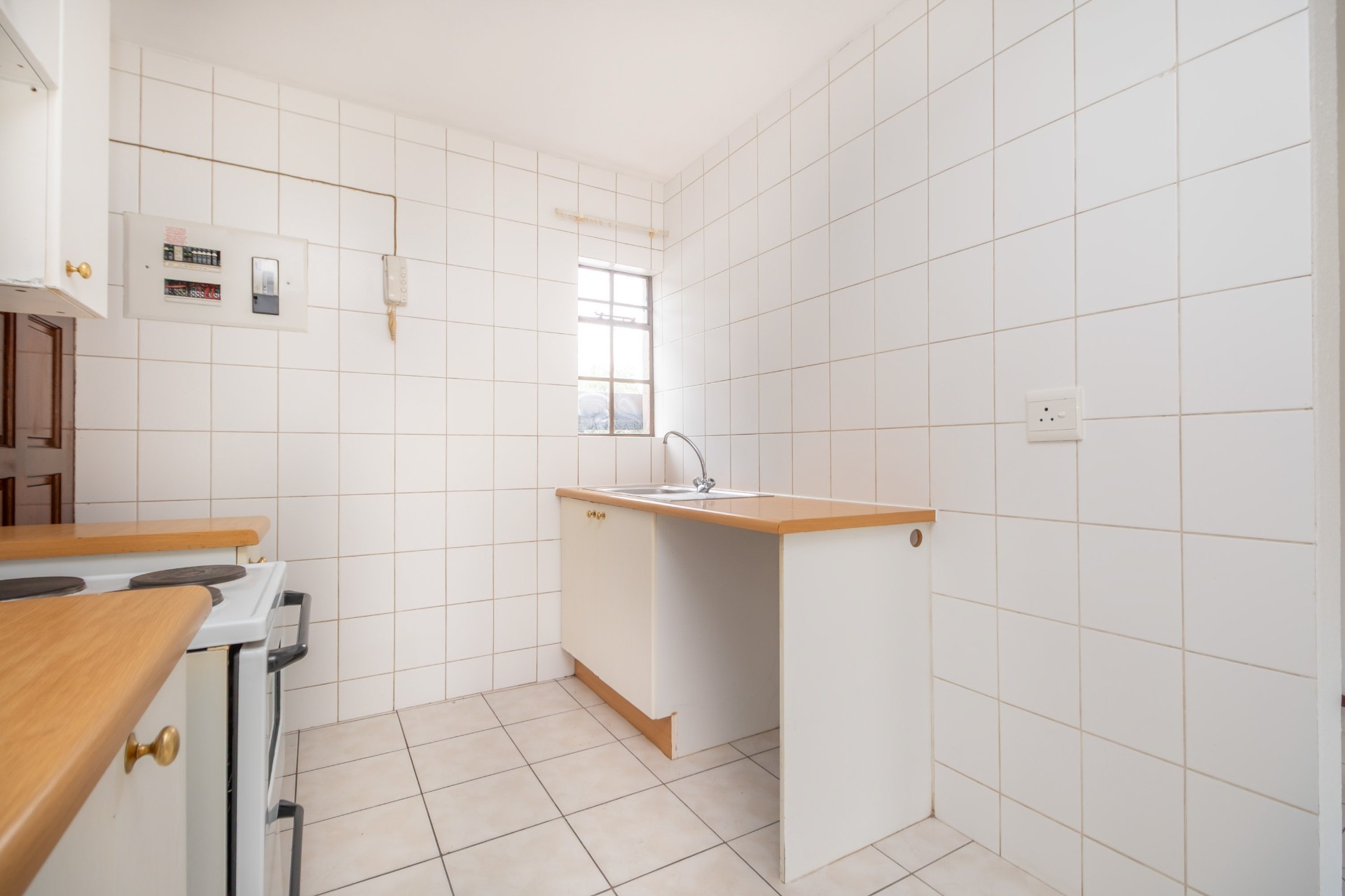 Apartment for sale in Lindhaven, Roodepoort
