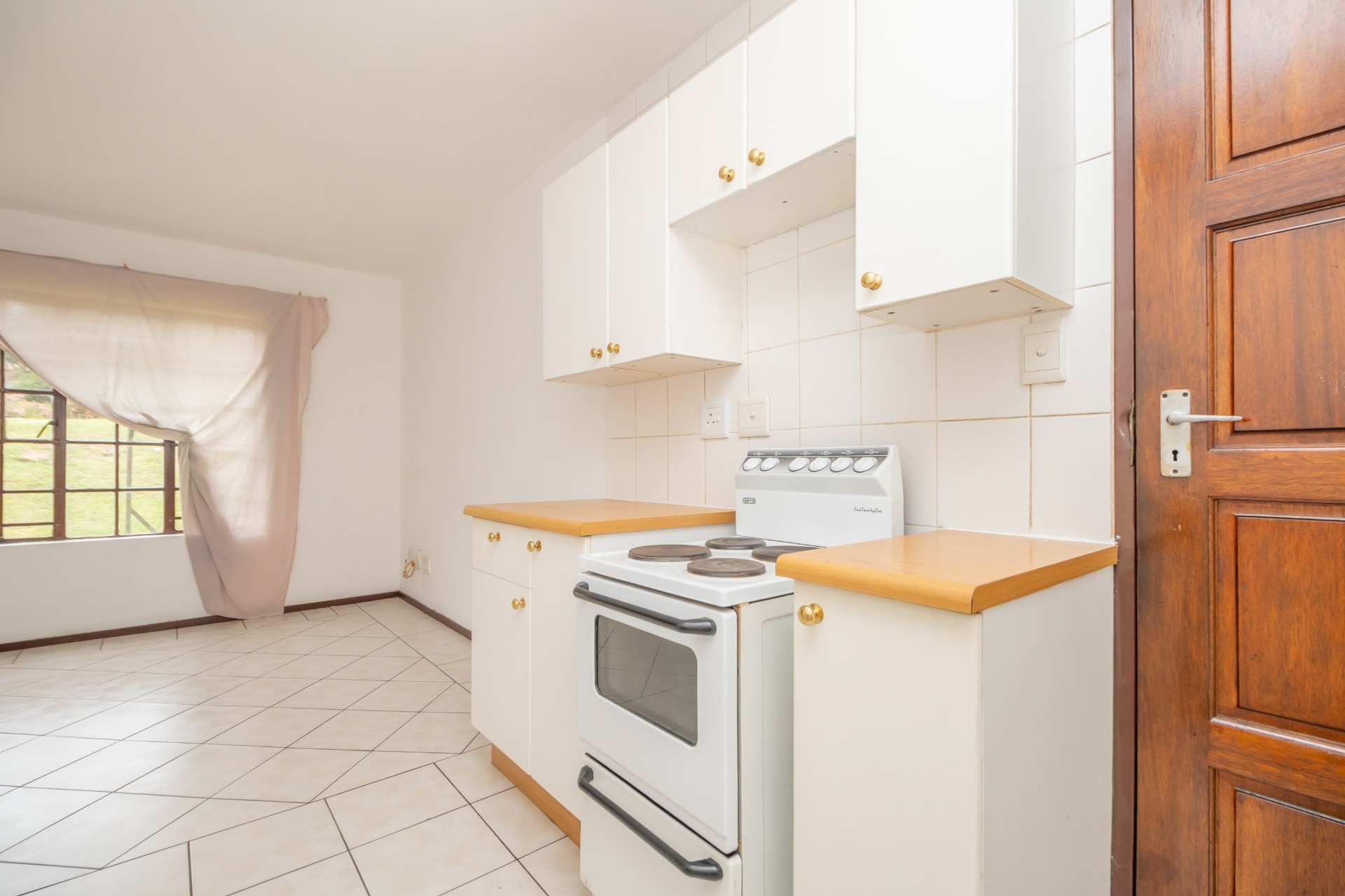Apartment for sale in Lindhaven, Roodepoort