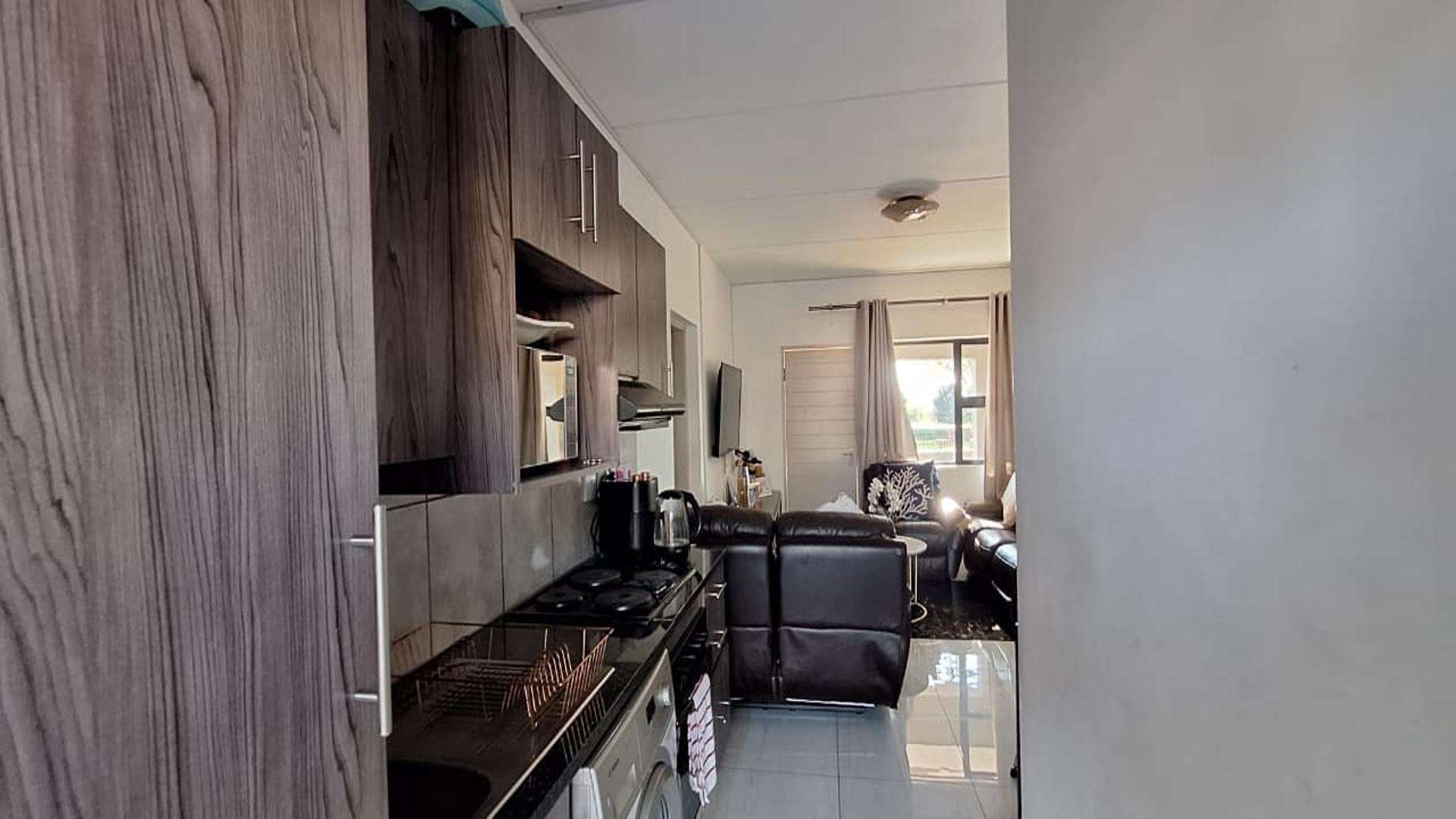 Townhouse for sale in Rynfield AH, Benoni, 74 m²