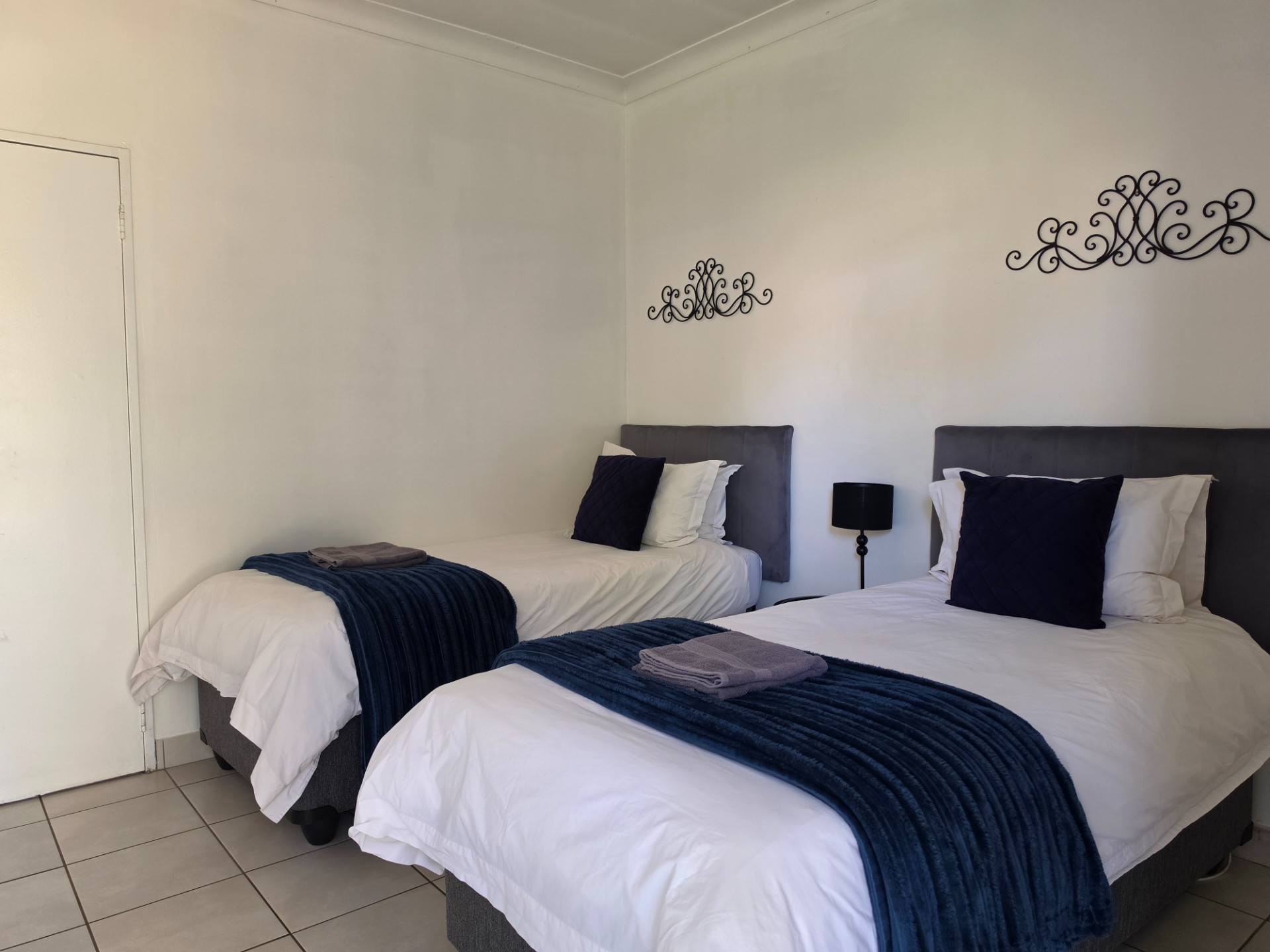 Guest House for sale in Kanonkop, Middelburg, 1498 m²