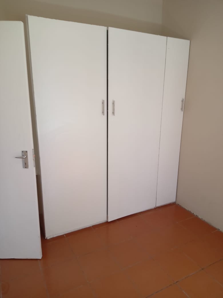 Cottage for rent in Observatory, Johannesburg