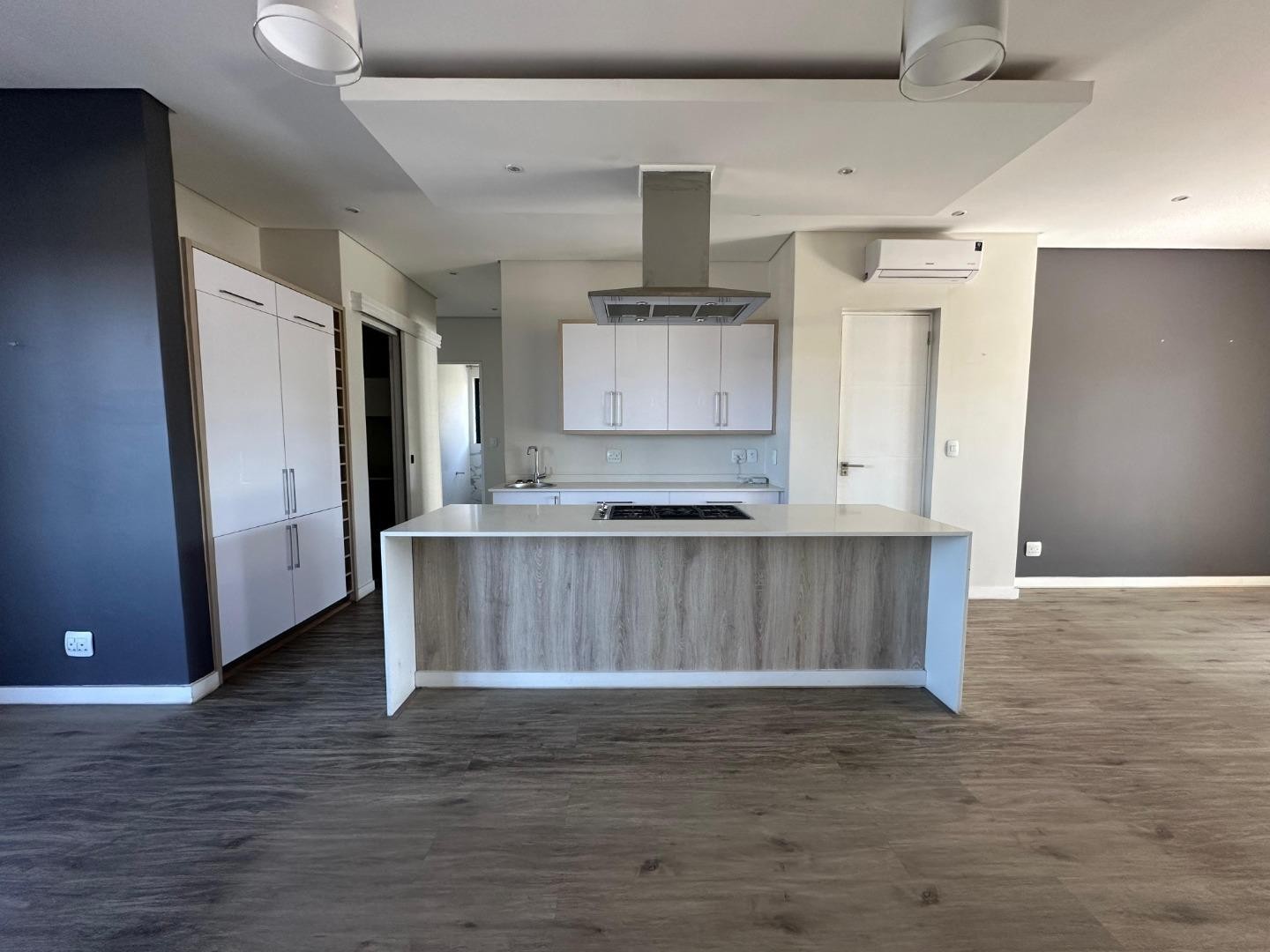 Apartment for rent in Bryanston, Sandton, The Ridge, 23 Kildoon Road, Bryanston, Sandton, Gauteng, 192 m²