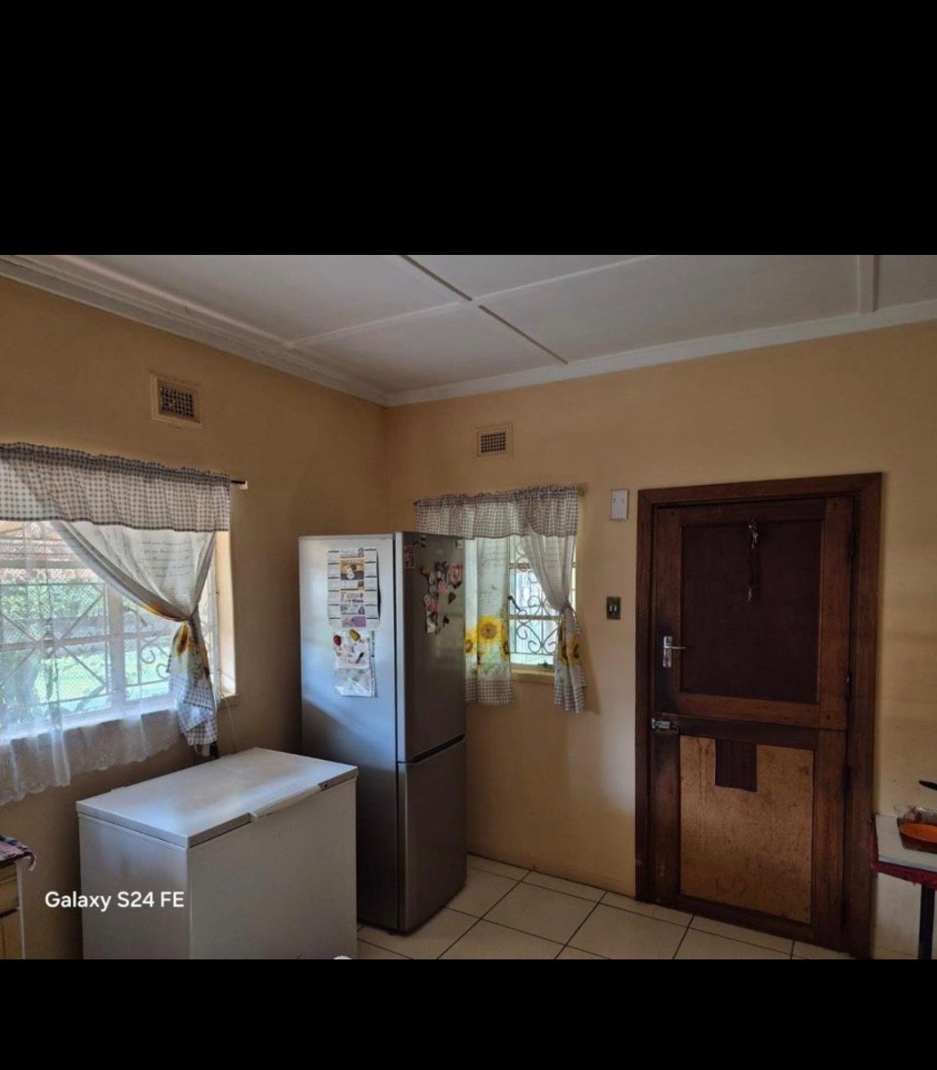 House for sale in Glencoe, KwaZulu Natal